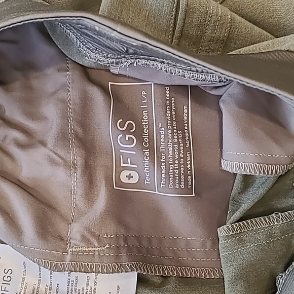 Figs High Waisted Ukwala Tapered Scrub Pants Heathered Olive Women's Petite L - Picture 3 of 5